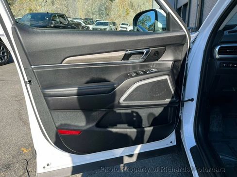 Used 2021 Kia Telluride EX w/ EX Premium Package image 10