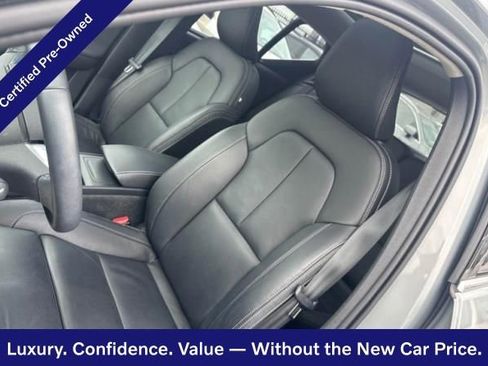 Used 2024 Volvo XC40 B5 Plus w/ Protection Package Premier AWD/4WD image 6