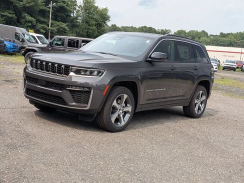 New 2026 Jeep Grand Cherokee Limited AWD/4WD image 7