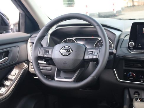 New 2026 Nissan Rogue Dark Armor AWD/4WD image 23