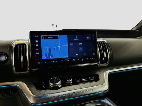 New 2027 Ford Expedition Tremor w/ Driver's Package AWD/4WD image 14