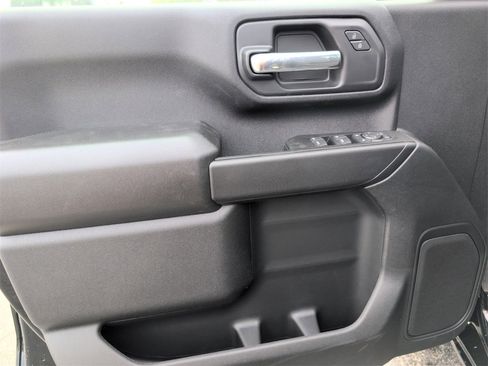 New 2026 Chevrolet Silverado 2500 Custom w/ Custom Convenience Package image 11