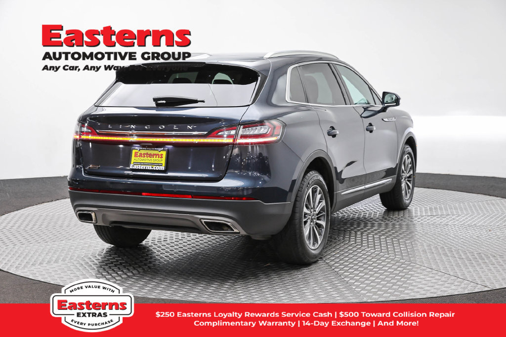 Used 2023 Lincoln Nautilus AWD image 6
