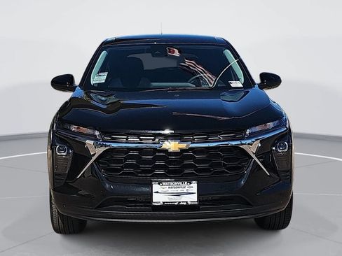 New 2026 Chevrolet Trax LS w/ LS Convenience Package FWD image 8
