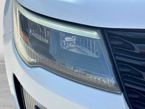 Used 2016 Ford Explorer Sport w/ Equipment Group 401A AWD/4WD image 10