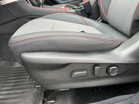 Used 2019 Subaru Forester Sport AWD/4WD image 13