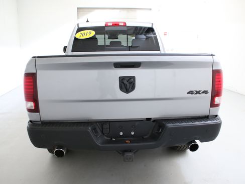 Used 2019 RAM 1500 Classic Warlock w/ Electronics Group AWD/4WD image 7