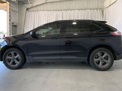Used 2023 Ford Edge SEL w/ Sport Appearance Package AWD/4WD image 26