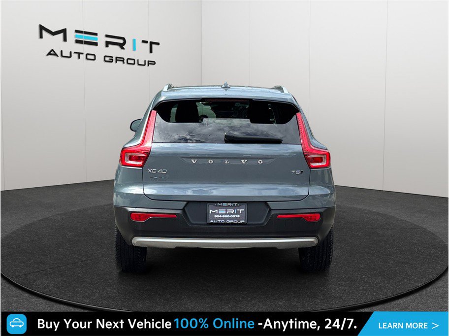 Used 2021 Volvo XC40 T5 Momentum w/ Premium Package AWD/4WD image 8