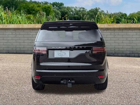 New 2025 Land Rover Discovery Dynamic SE image 5