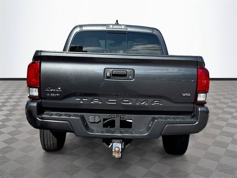 Used 2022 Toyota Tacoma SR5 image 7