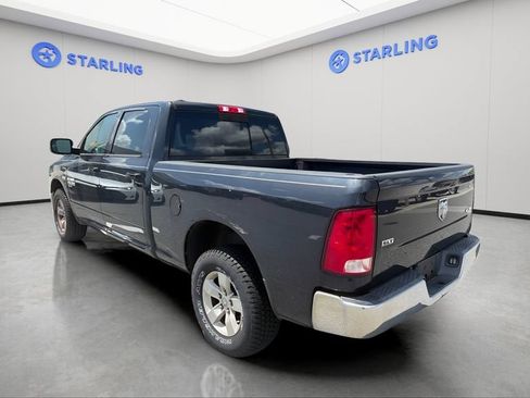 Used 2019 RAM 1500 Classic SLT AWD/4WD image 2
