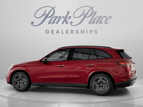 Certified 2026 Mercedes-Benz GLC 300 image 9