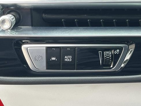 Certified 2024 Cadillac Lyriq Luxury RWD image 27