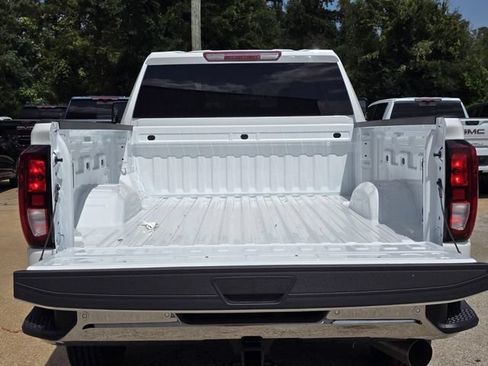 New 2026 GMC Sierra 2500 Pro w/ 1SA Pro Safety Plus Package AWD/4WD image 9