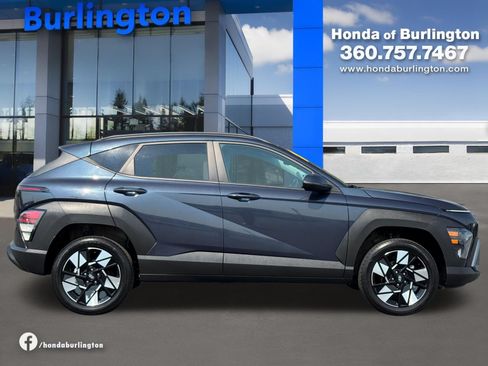Used 2025 Hyundai Kona SEL AWD/4WD image 7