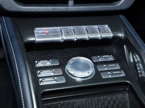 Certified 2024 Lincoln Nautilus Reserve w/ Equipment Group 202A image 29