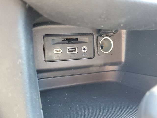 Certified 2024 Chevrolet Equinox LT FWD image 29