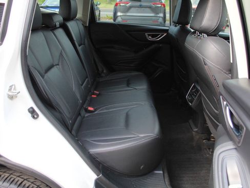 Used 2021 Subaru Forester Limited w/ Popular Package #3 AWD/4WD image 17