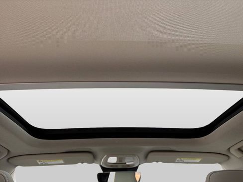 New 2026 Volvo XC40 B4 Plus w/ Climate Package image 10