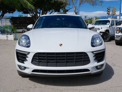 Used 2018 Porsche Macan S AWD/4WD image 2