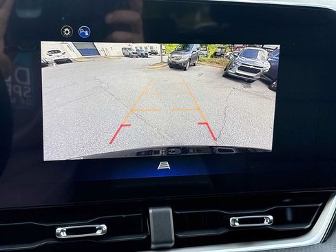 New 2026 Chevrolet Equinox LT FWD image 15