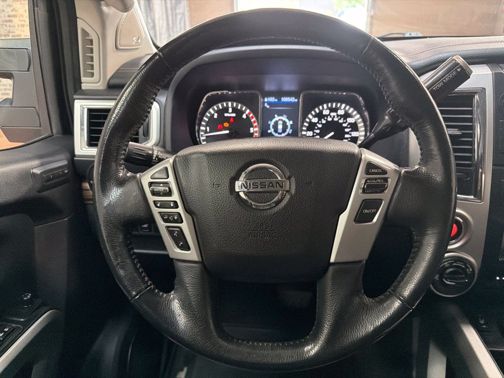 Used 2019 Nissan Titan SL w/ Chrome Package AWD/4WD image 20
