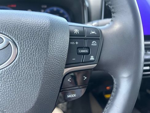 Used 2025 Toyota Camry XSE AWD/4WD image 24