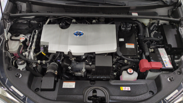 Used 2022 Toyota Prius LE AWD/4WD image 32