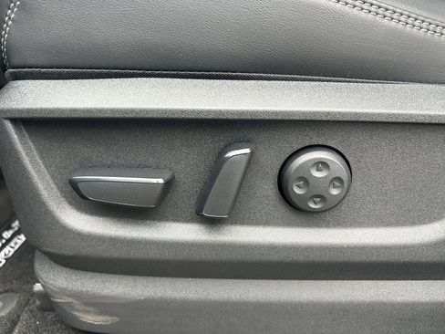 New 2026 Nissan Armada PRO-4X image 27