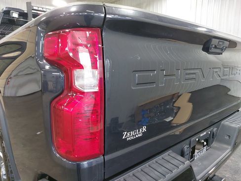 Used 2024 Chevrolet Silverado 2500 Custom w/ Custom Value Package AWD/4WD image 34