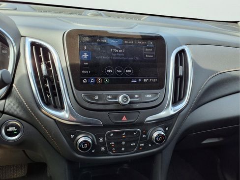 Certified 2021 Chevrolet Equinox Premier AWD/4WD image 16