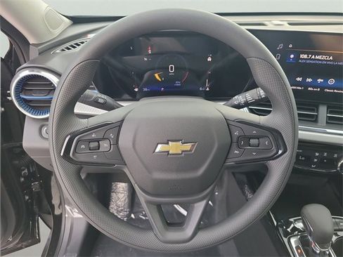 New 2026 Chevrolet Trax LT image 26