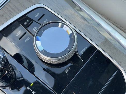 Certified 2023 BMW X5 M50i w/ Executive Package image 24