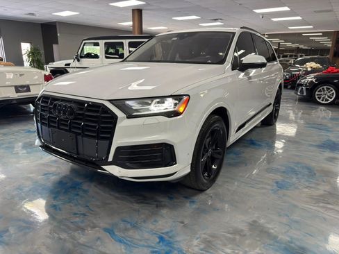 Used 2022 Audi Q7 2.0T Premium w/ Convenience Package AWD/4WD image 21