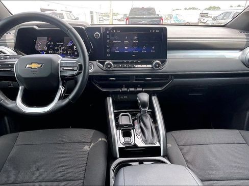 Used 2024 Chevrolet Colorado LT w/ LT Convenience Package RWD image 7