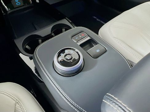 Used 2024 Ford Mustang Mach-E Premium image 21