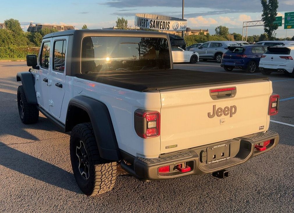 Used 2021 Jeep Gladiator Rubicon w/ Dual Top Group AWD/4WD image 4