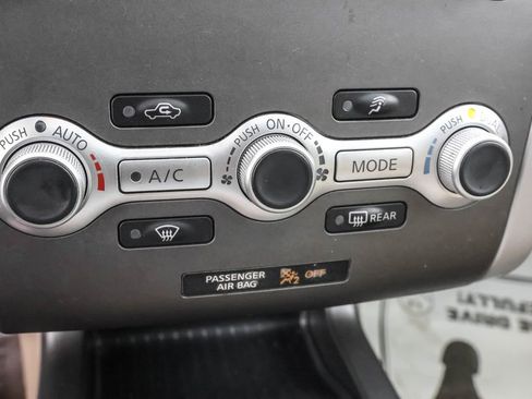 Used 2011 Nissan Murano SL image 24