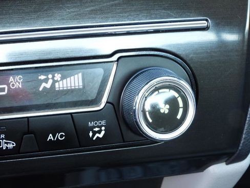 Used 2013 Honda Civic Hybrid Sedan image 56