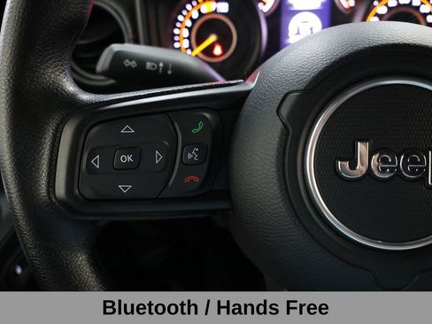 Used 2025 Jeep Wrangler Unlimited Sport AWD/4WD image 41