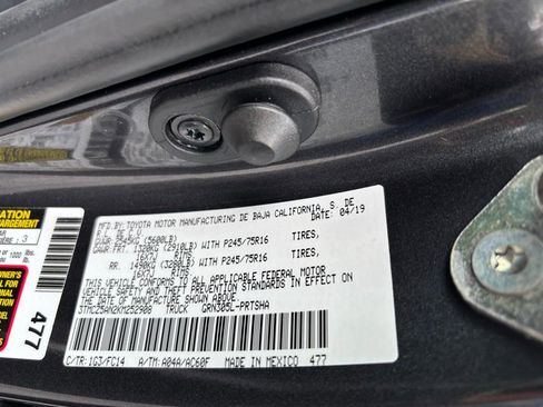 Used 2019 Toyota Tacoma SR5 image 14