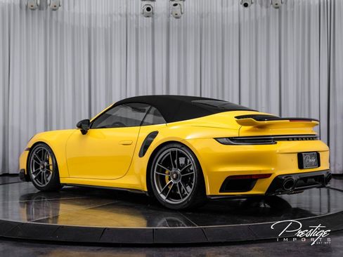 Used 2022 Porsche 911 Turbo S image 18
