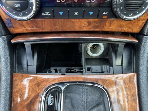 Used 2007 Mercedes-Benz CLK 350 Cabriolet image 30