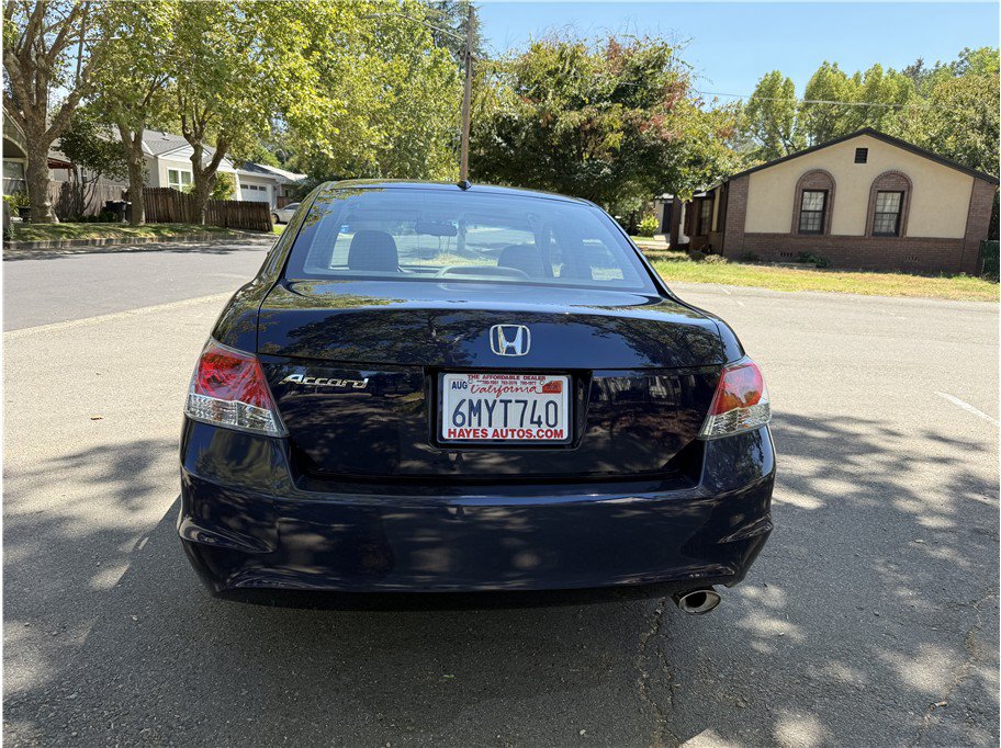 Used 2010 Honda Accord EX-L image 6