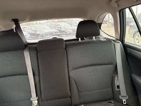 Used 2018 Subaru Outback 2.5i Premium image 10