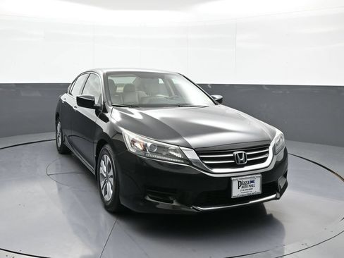 Used 2014 Honda Accord LX image 3