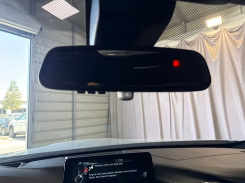 Used 2016 BMW M3 RWD image 24