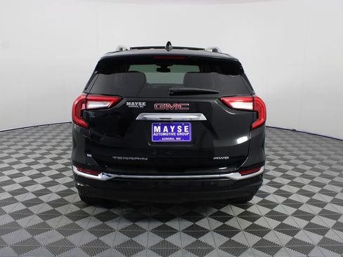 Used 2022 GMC Terrain Denali w/ Black Diamond Edition AWD/4WD image 29