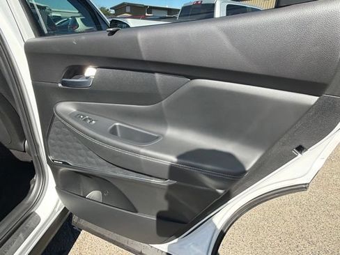 Used 2023 Hyundai Santa Fe Limited AWD/4WD image 11